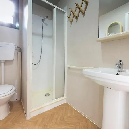 Cosy Mobile Home In Sorso With Garden Dom wakacyjny *